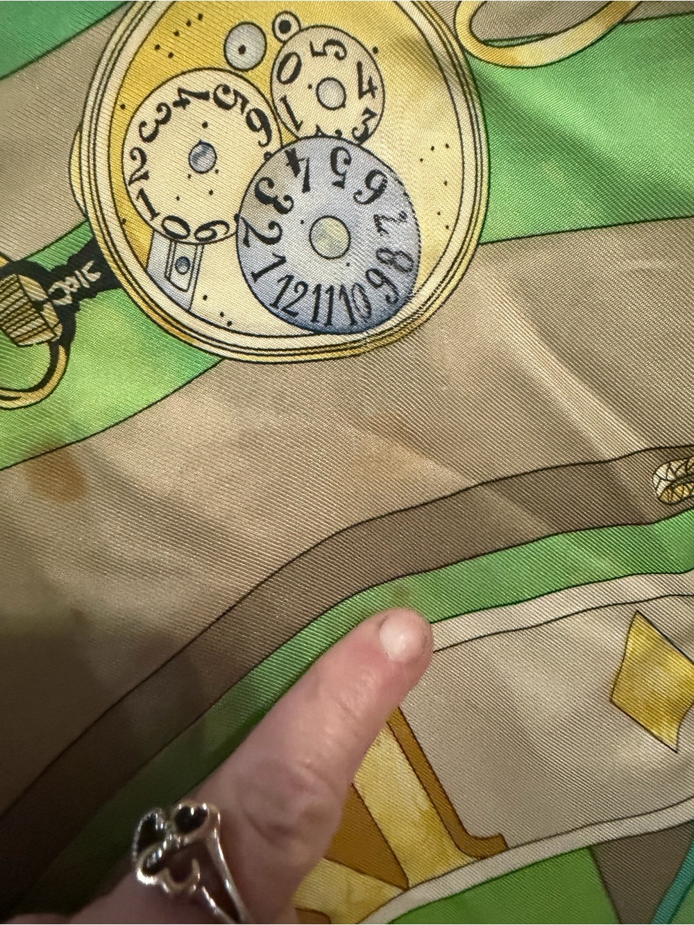 Hermes Parmut les fluers vintage silk Handrolled scarf - Picture 5 of 15
